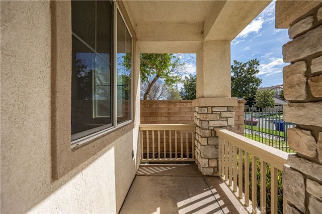 16498 Medinah, Fontana, CA 92336