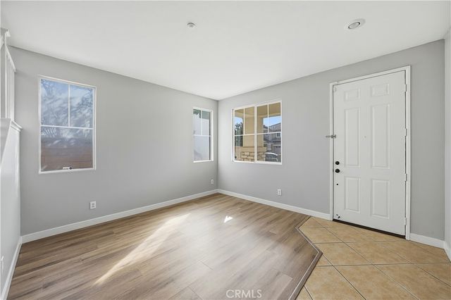 16498 Medinah, Fontana, CA 92336