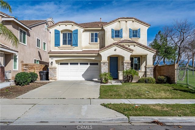 16498 Medinah, Fontana, CA 92336