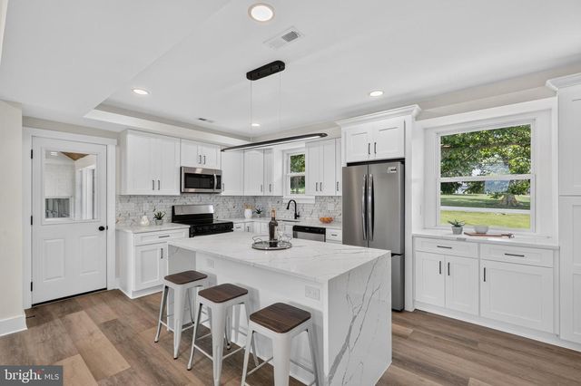 19800 NEW HAMPSHIRE AVE, Brinklow, MD 20862