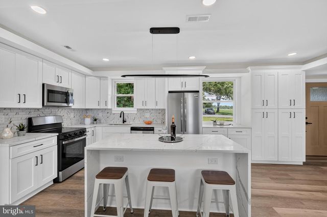 19800 NEW HAMPSHIRE AVE, Brinklow, MD 20862