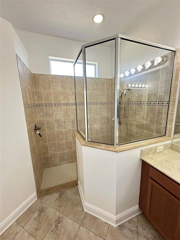8120 TURKEY HILL COURT, Tampa, FL 33647