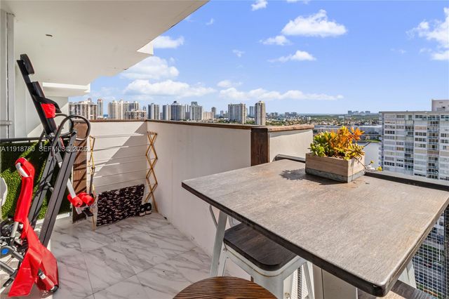 2780 NE 183rd Street 2114, Aventura, FL 33160