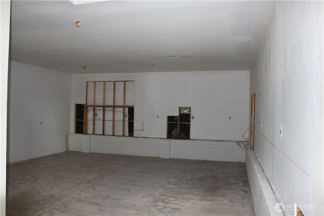 4231 Olympic Avenue W, Bremerton, WA 98312