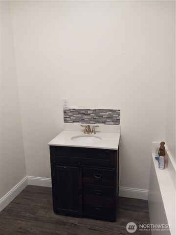 4231 Olympic Avenue W, Bremerton, WA 98312