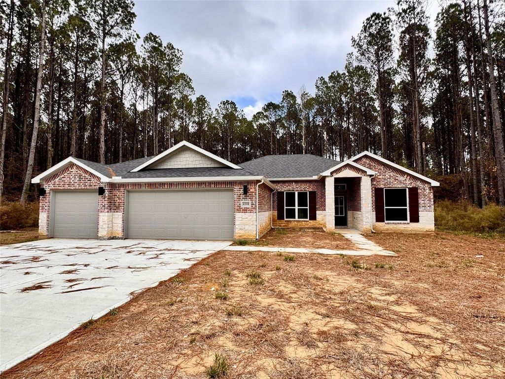 4212 Road 66126, Dayton, TX 77535