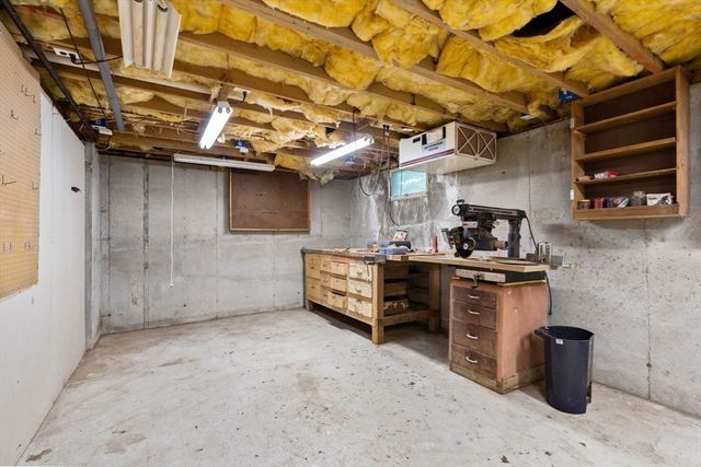 100 High Ridge Road, Boxford, MA 01921