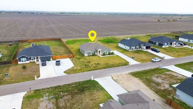 150 Longhorn, Odem, TX 78370