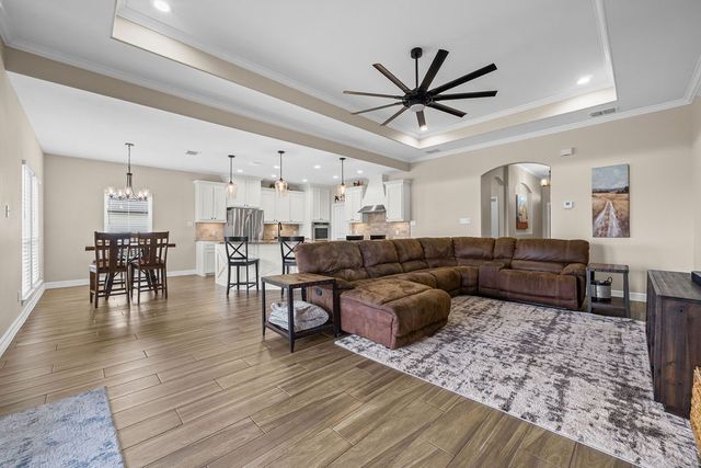 150 Longhorn, Odem, TX 78370