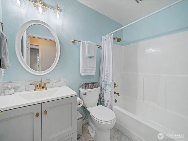 22601 SE 321st Street, Kent, WA 98042