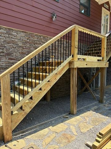 101 Dakota Ln, Spencer, TN 38585