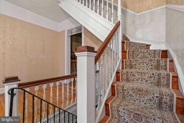 2905 SAINT PAUL ST, Baltimore, MD 21218