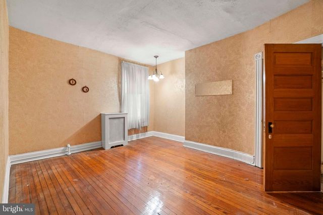 2905 SAINT PAUL ST, Baltimore, MD 21218