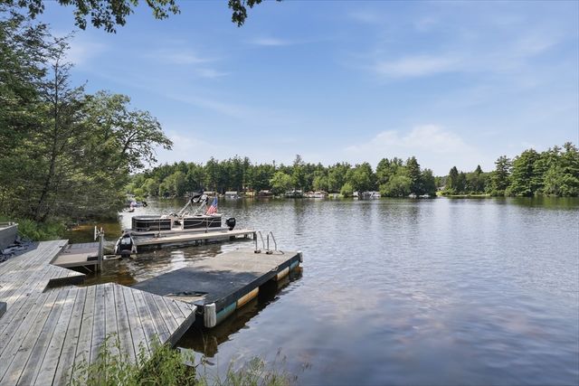 20 S Shore Rd, Westminster, MA 01473