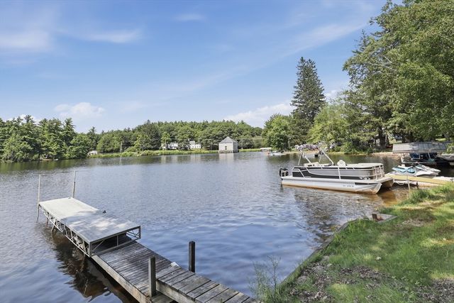 20 S Shore Rd, Westminster, MA 01473
