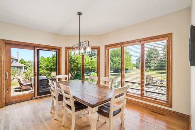 W289N3752 Huntsman COURT, Pewaukee, WI 53072