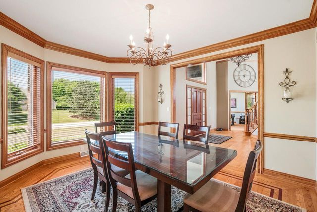 W289N3752 Huntsman COURT, Pewaukee, WI 53072