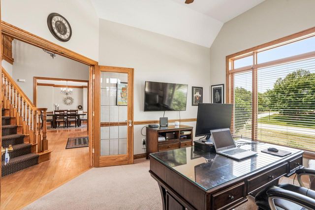 W289N3752 Huntsman COURT, Pewaukee, WI 53072