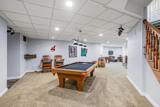 W289N3752 Huntsman COURT, Pewaukee, WI 53072