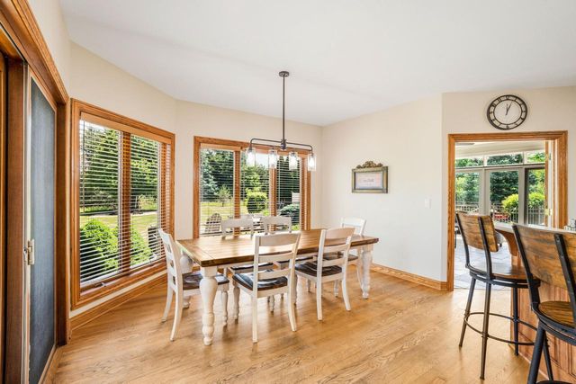 W289N3752 Huntsman COURT, Pewaukee, WI 53072