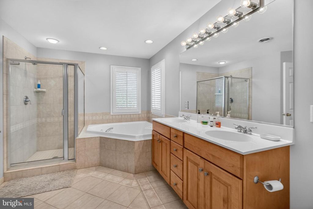 Image 30 of property listing at 18-C CHRISTIAN ST, Rehoboth Beach, DE 19971
