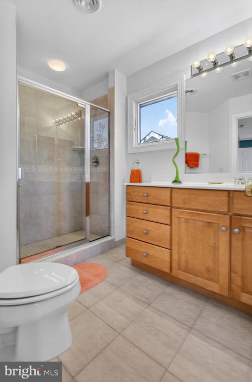 Image 36 of property listing at 18-C CHRISTIAN ST, Rehoboth Beach, DE 19971