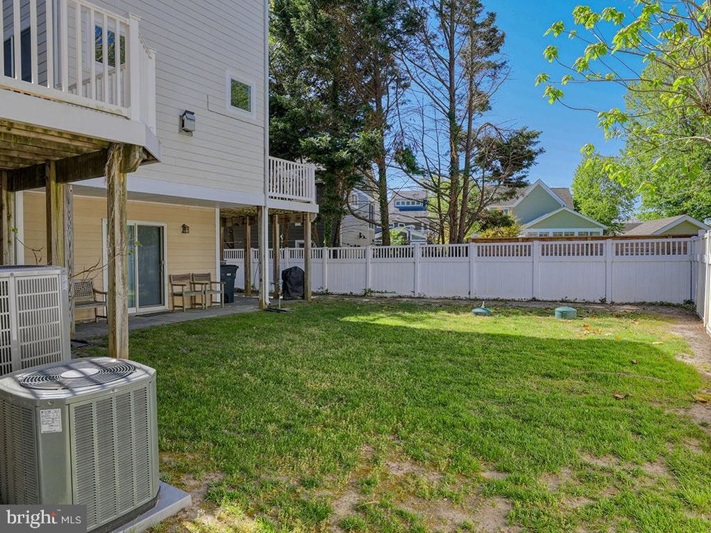 Image 52 of property listing at 18-C CHRISTIAN ST, Rehoboth Beach, DE 19971