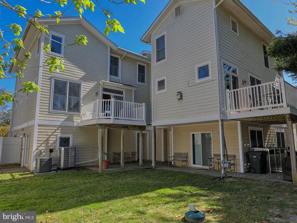 Image 53 of property listing at 18-C CHRISTIAN ST, Rehoboth Beach, DE 19971
