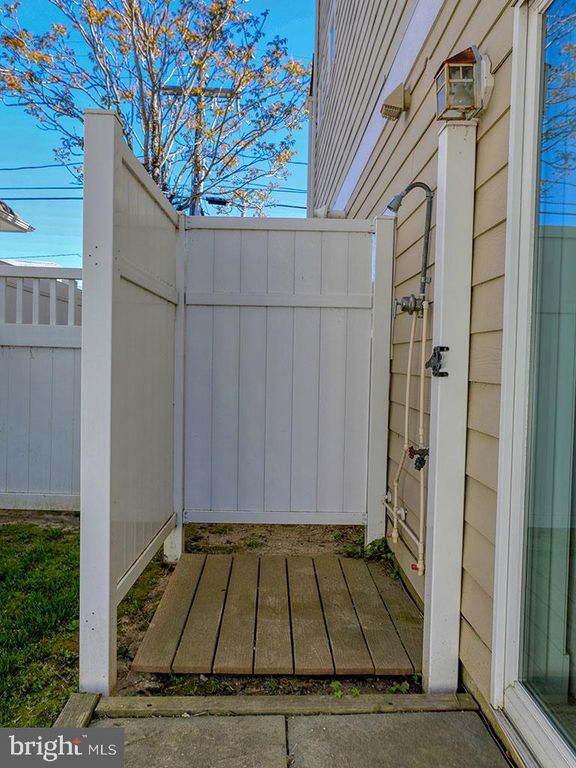 Image 55 of property listing at 18-C CHRISTIAN ST, Rehoboth Beach, DE 19971