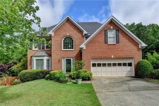 1053 Hawk Creek Trail, Lawrenceville, GA 30043