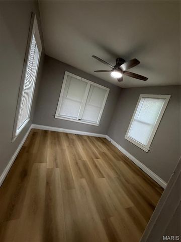 2123 69th Street, St Louis, MO 63121