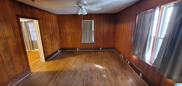 408 E 3RD STREET, Sylacauga, AL 35150