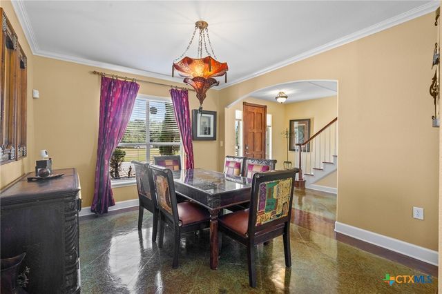 130 Post Oak Circle, Inez, TX 77968