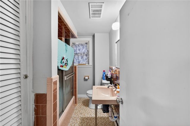 160 Magnolia Street, Providence, RI 02909