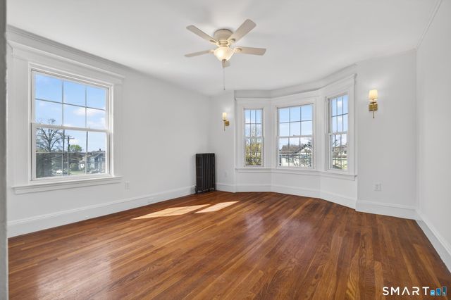 314 Ocean Avenue, New London, CT 06320