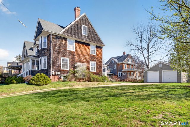314 Ocean Avenue, New London, CT 06320