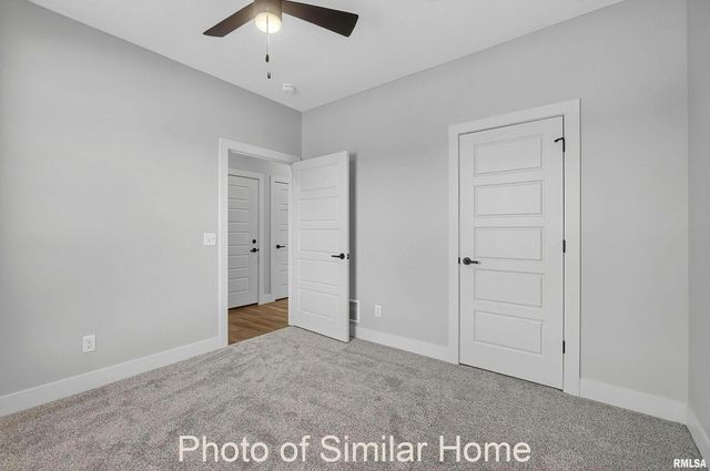 541 N 4TH Avenue, Eldridge, IA 52748