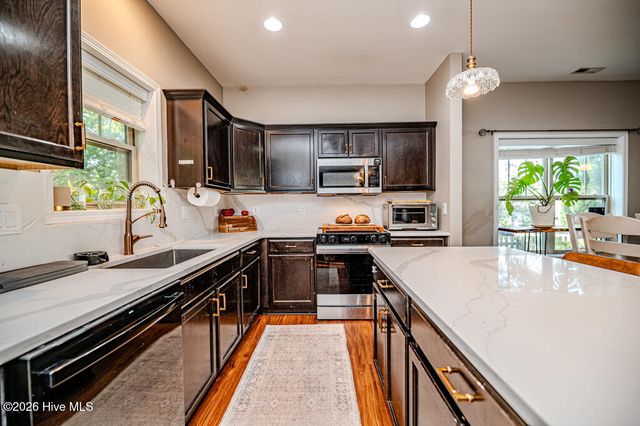 113 Sedgewood Court, Aberdeen, NC 28315