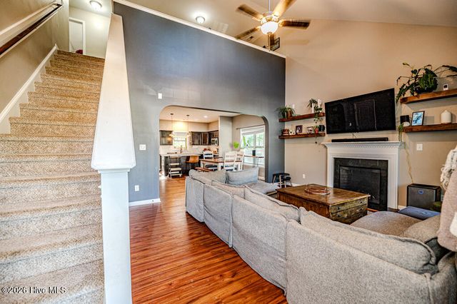 113 Sedgewood Court, Aberdeen, NC 28315