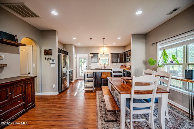 113 Sedgewood Court, Aberdeen, NC 28315