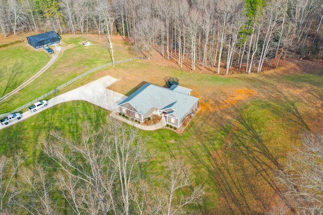 1745 Cold Hill Road, London, KY 40741