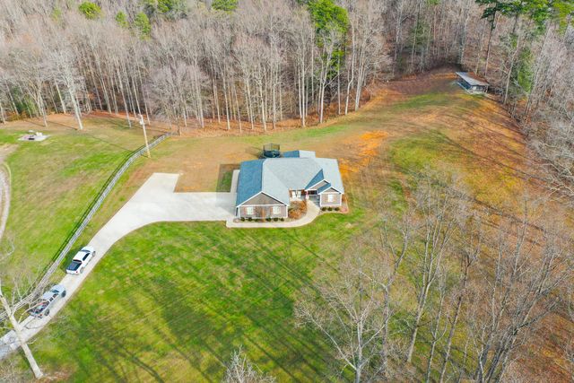 1745 Cold Hill Road, London, KY 40741