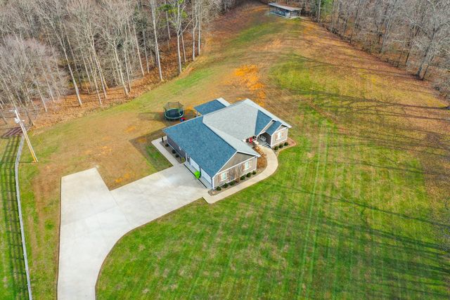 1745 Cold Hill Road, London, KY 40741