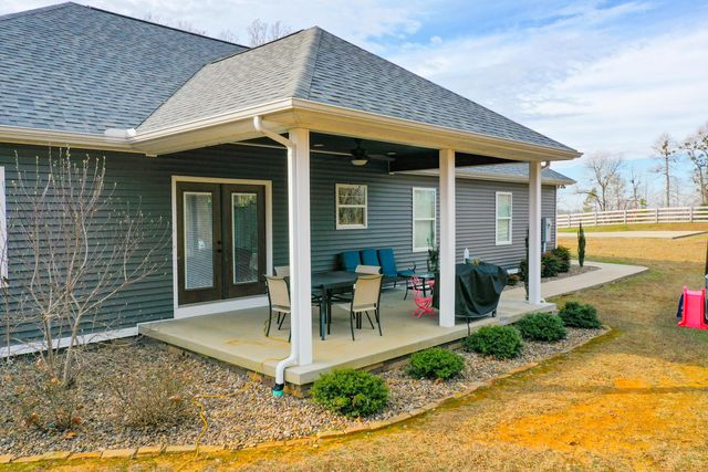 1745 Cold Hill Road, London, KY 40741