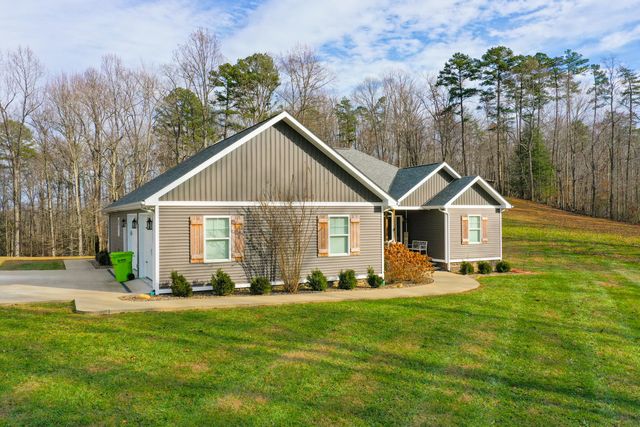 1745 Cold Hill Road, London, KY 40741