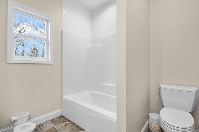 1745 Cold Hill Road, London, KY 40741