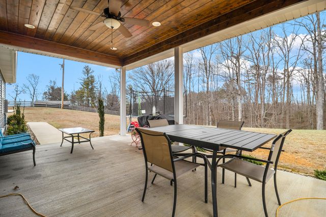 1745 Cold Hill Road, London, KY 40741