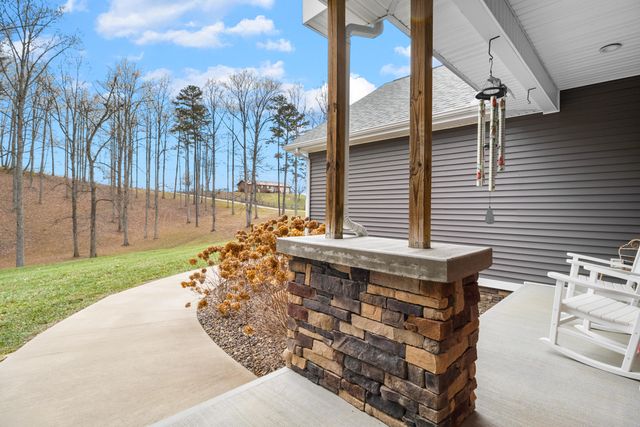 1745 Cold Hill Road, London, KY 40741