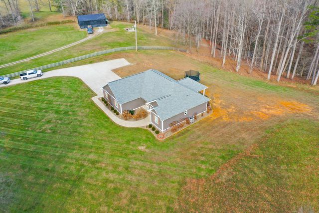 1745 Cold Hill Road, London, KY 40741