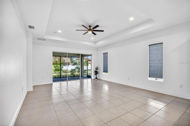8677 BRIDGEPORT BAY CIRCLE, Mount Dora, FL 32757